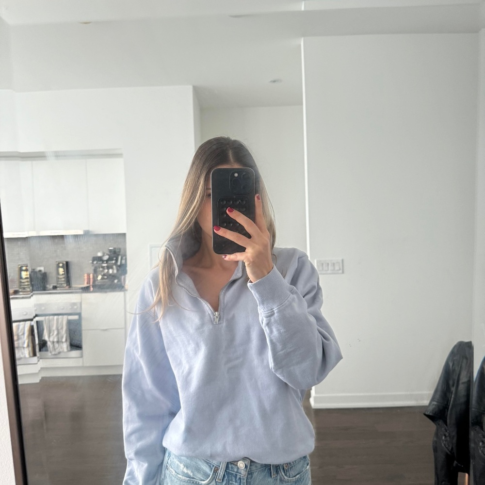 Brandy Melville Sweater
